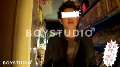 BOY-127 再編集！ヤンチャなイケメン男子が発展ビデオボックスに迷い込んだ！？