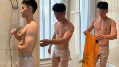 Handsome China showering – Trai đẹp Trung Quốc tắm quay lén